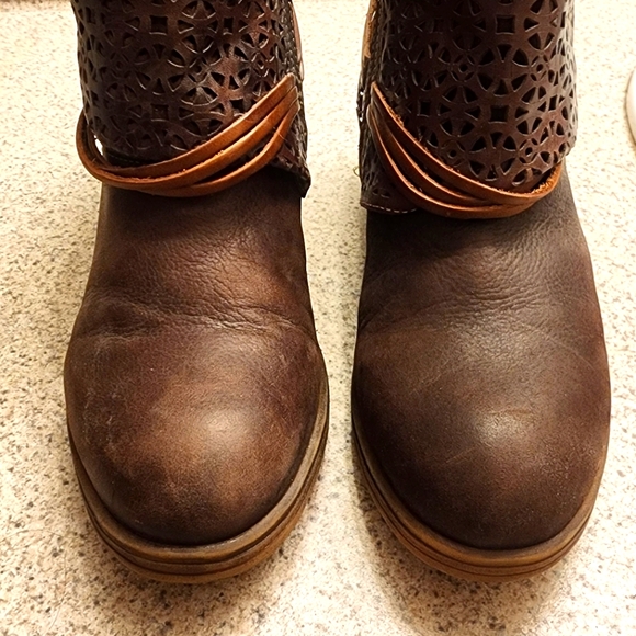 Pikolino booties - Picture 3 of 4